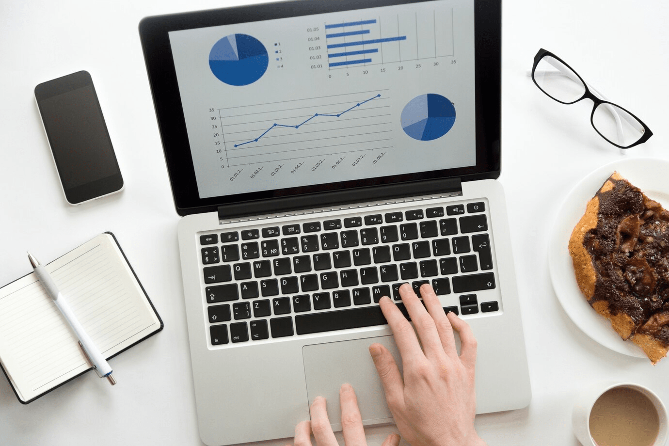 google analytics vs amplitude